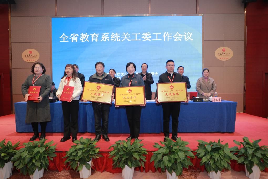 18327fc846201f8abd7ca40864ca6b5f